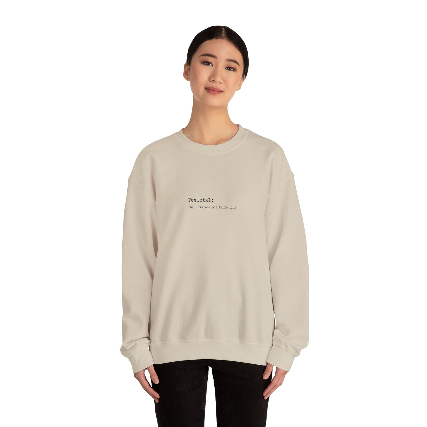 TEE TOTAL LOGO EMBROIDERED - Progress Quote Sweatshirt - Cozy Crewneck